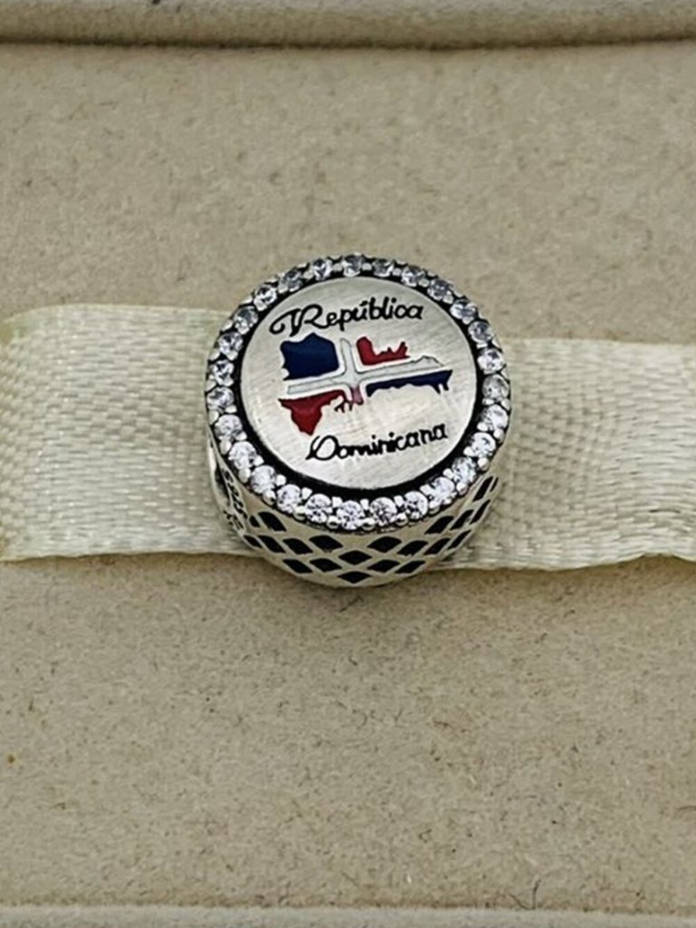✨🔥Pandora Dominican Republic Charm